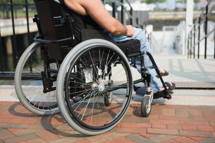 7 Best Manual Wheelchairs - Mobility for All Users (Spring 2022)