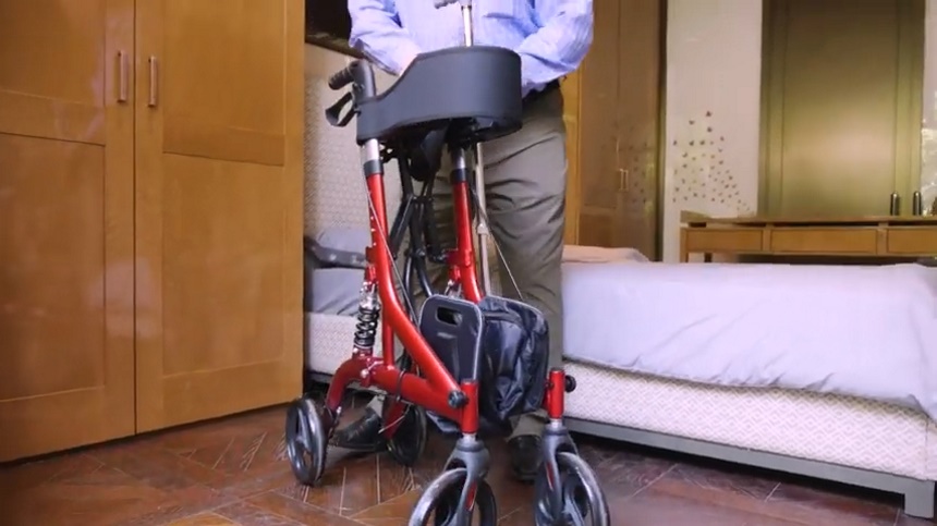 Elenker Upright Walker Review: Convenience and Comfort (Spring 2022)